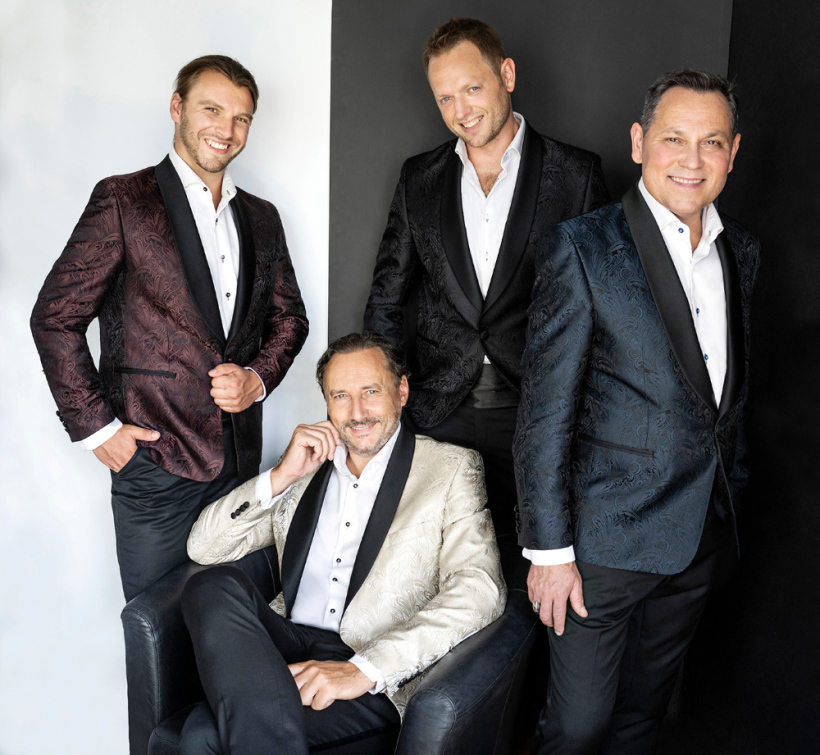 Amfiteátr: 4 Tenoři a Unique Quartet