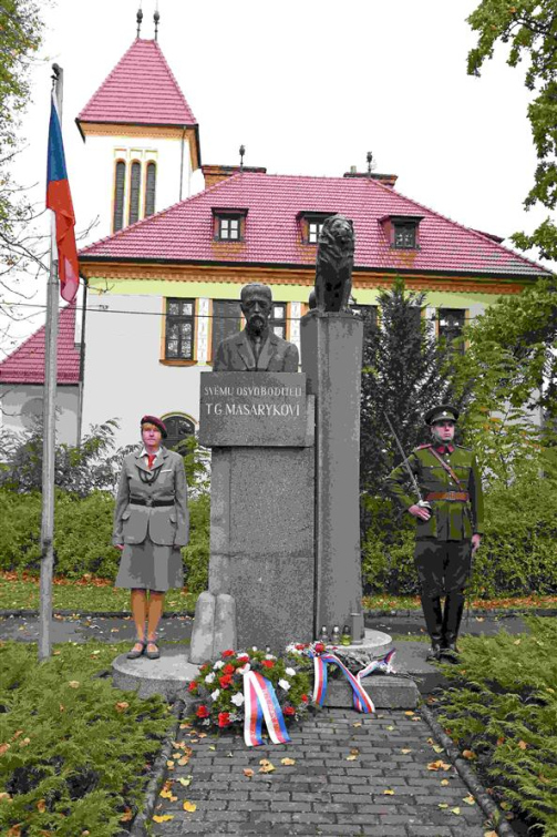 Pomník T. G. Masaryka je zpátky v parku Botanika