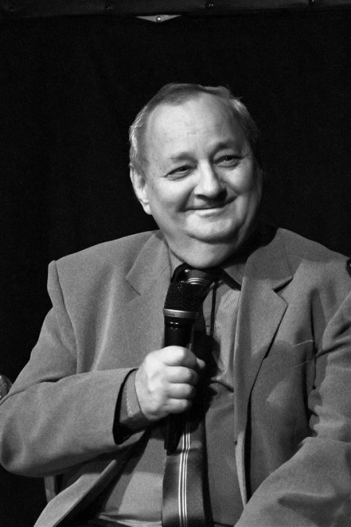 Zemřel Jindřich Zeť