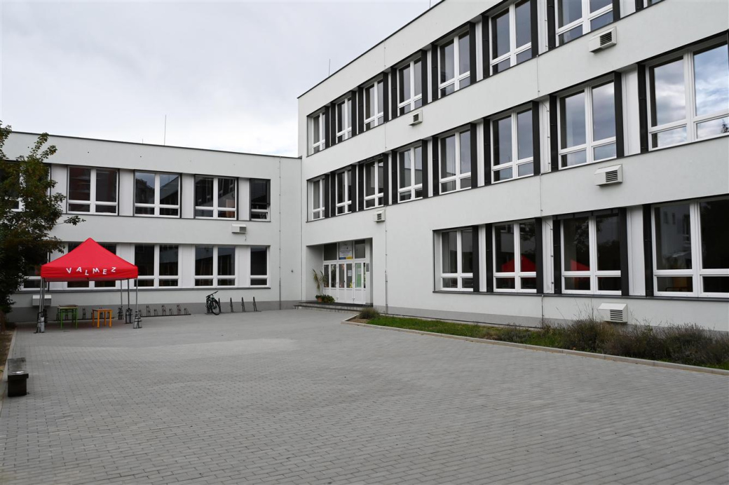 Valmez letos investoval do oprav škol přes 16 milionů Kč