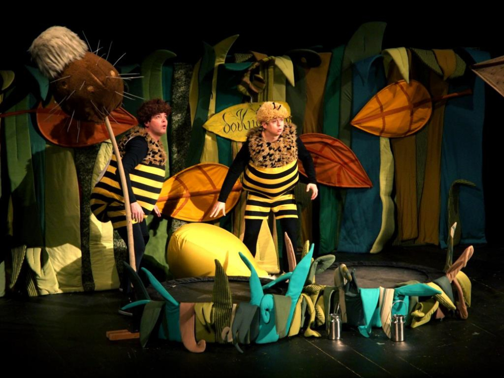 Divadlo Krapet uvede Příhody včelích medvídků