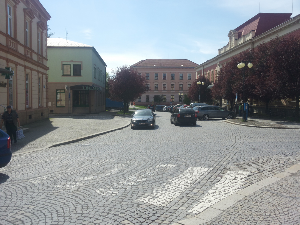 Ke zjednosměrnění ulice Soudní, Komenského a části ulice Poláškova ve Valašském Meziříčí dojde ještě letos