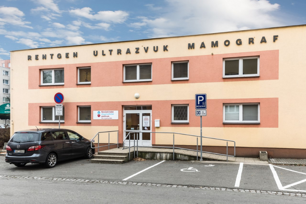 AGEL Diagnostické centrum ročně provede více než 80 000 vyšetření. V případě, že si žena nahmatá bulku, absolvuje vyšetření do několika dnů