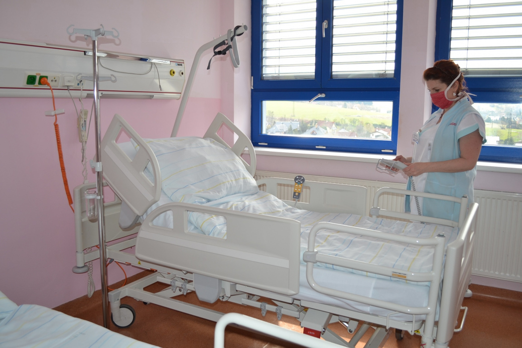 Nemocnice AGEL Valašské Meziříčí  obdržela další dodávku nových lůžek 