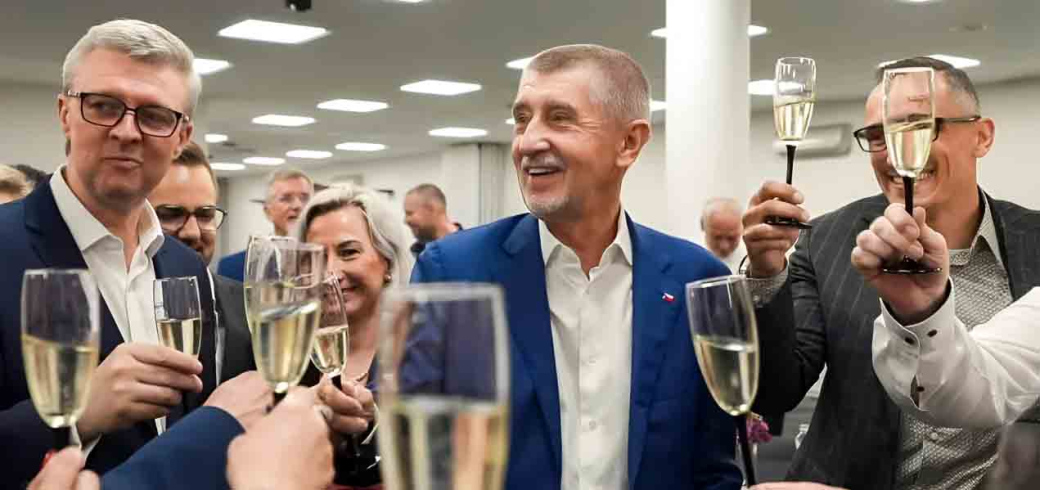 Chcete kolaborovat s cizí zemí proti Česku? ANO vám to umožní