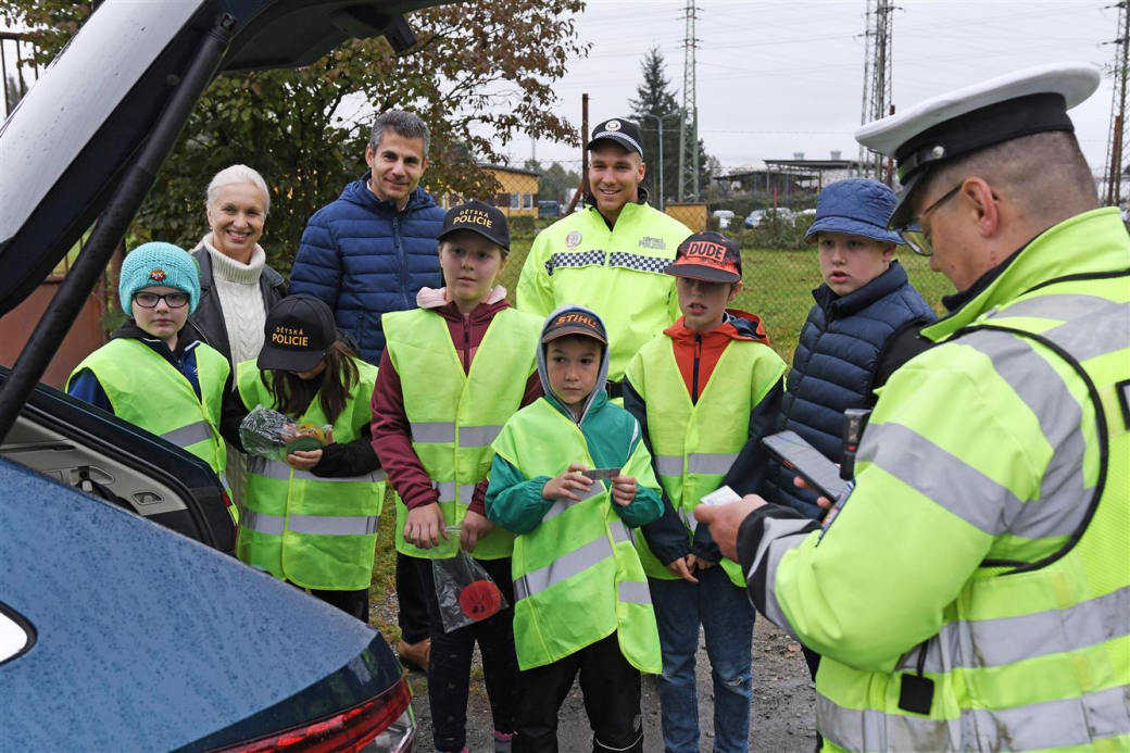 Dětská policie asistovala při záchraně života