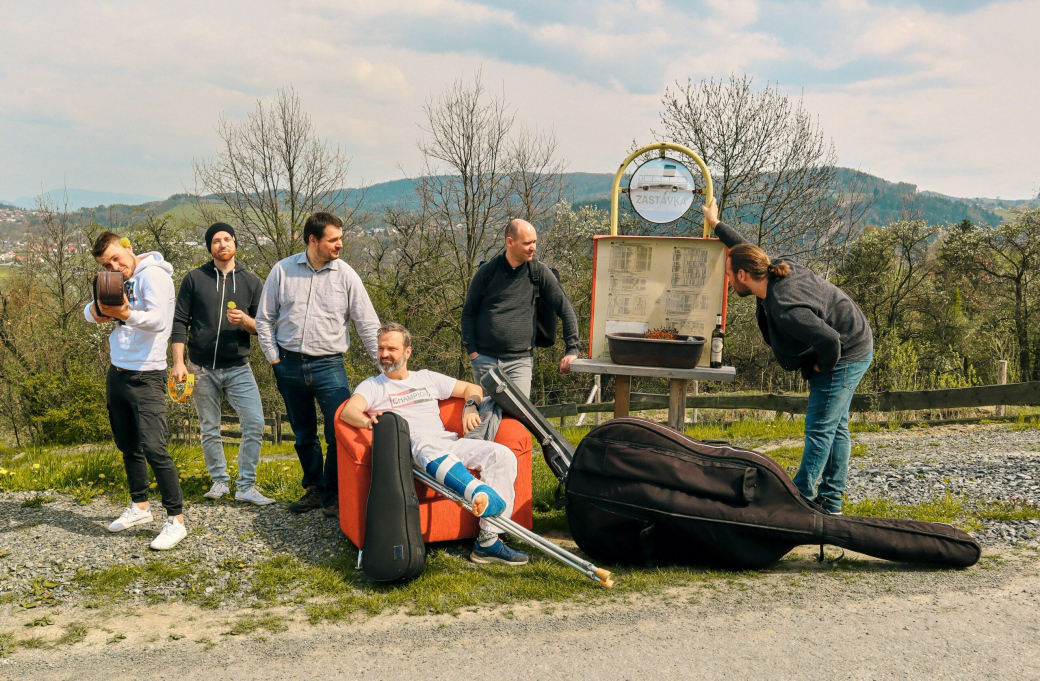 Na festivalu Babí léto 2022 ve ValMezu zahrají Docuku