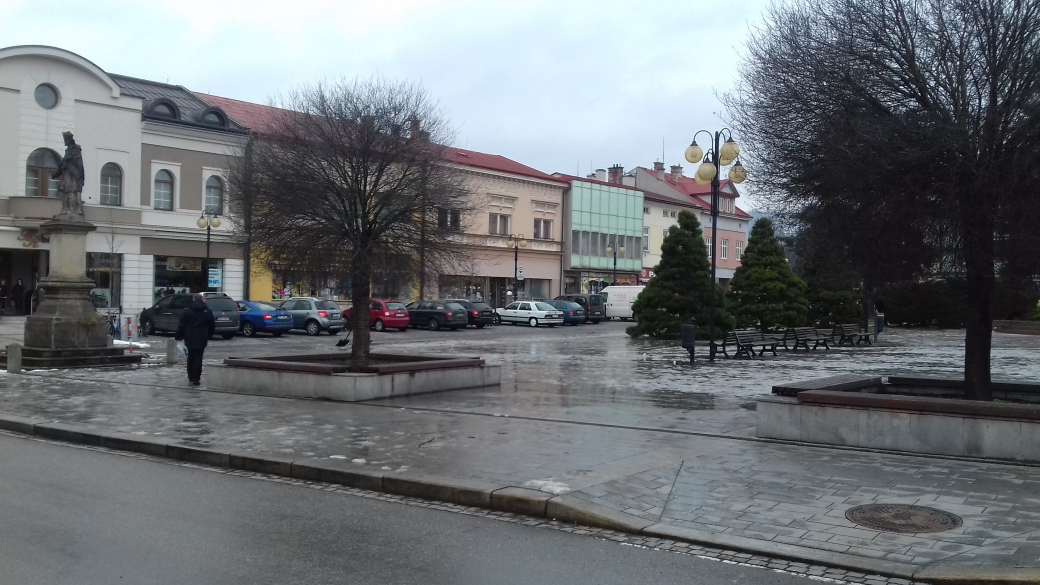 Rožnov zve na přednášky k vizuální identitě města