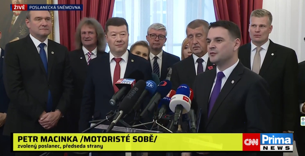 To je ale sebranka, píšou Seveřané. Budoucí Babišova vláda nás znemožnila víc než hokejové fiasko