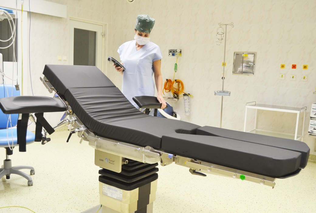 Valašskomeziříčská nemocnice získala špičkový operační stůl