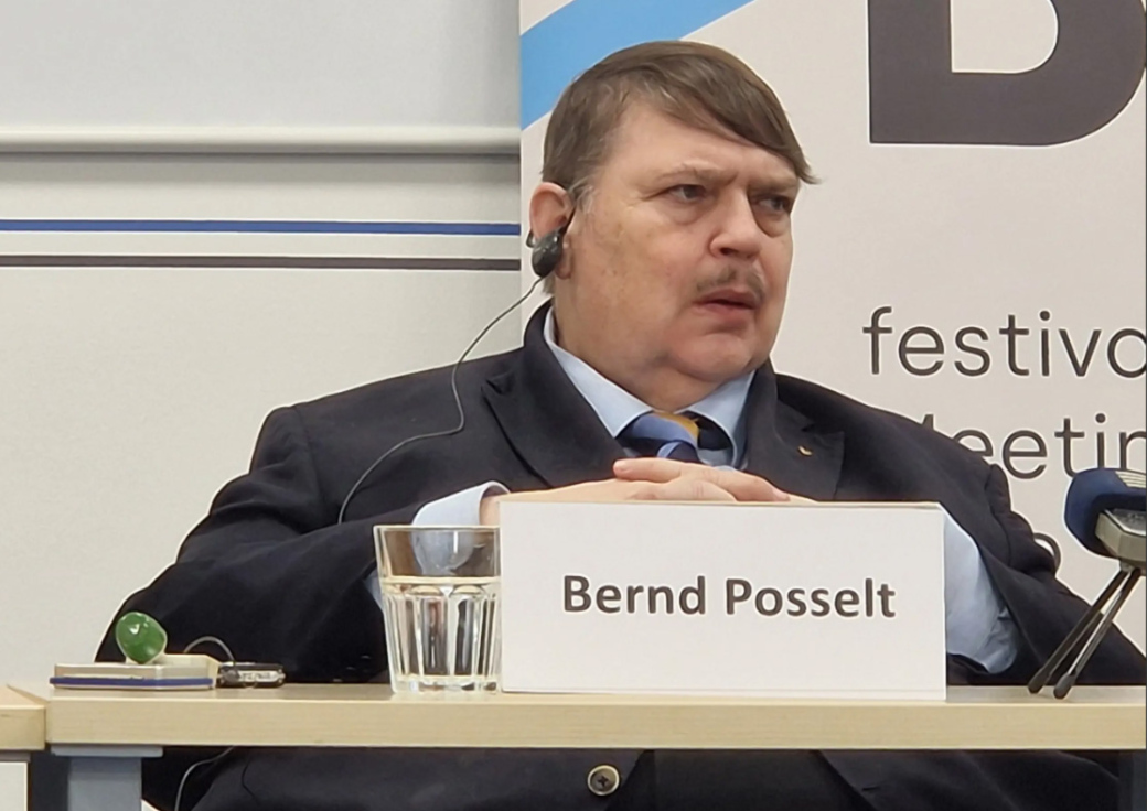 Posselt pro Novinky: Okamura je obyčejný pokrytec