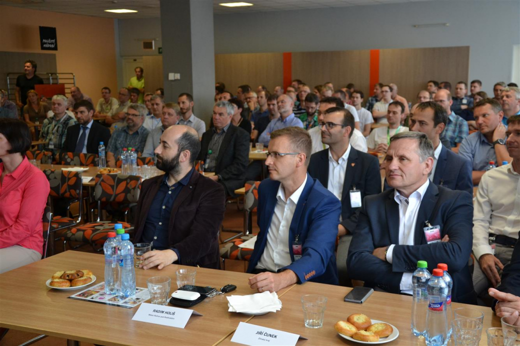 Hejtman Čunek jednal v Rožnově o investicích