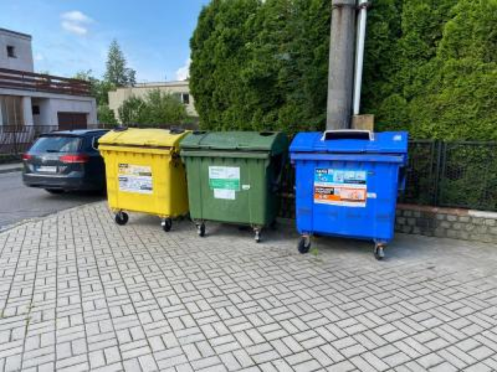 V Rožnově p. R. bude od poloviny roku zaveden dvoukomoditní sběr