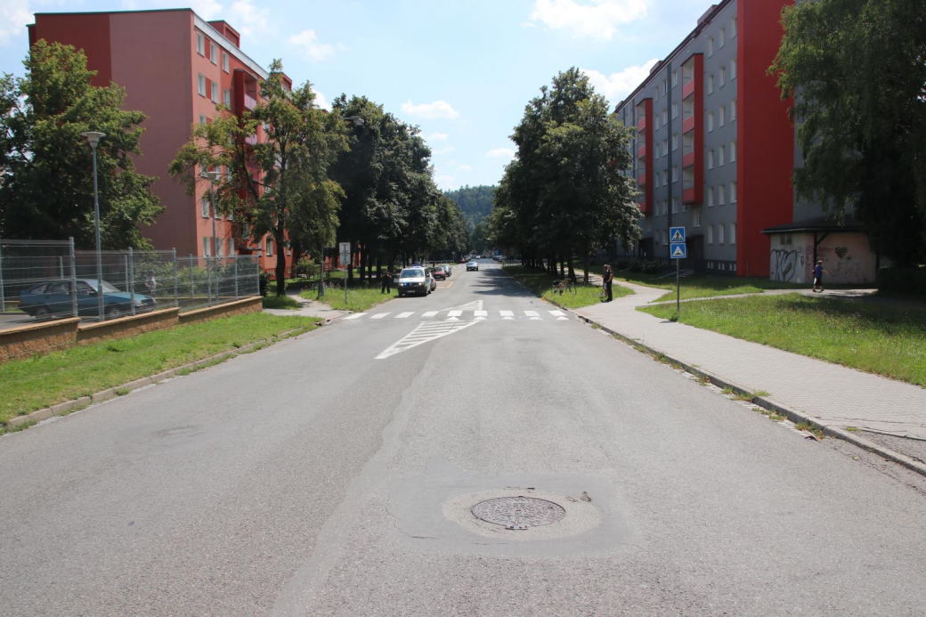 Vážná nehoda cyklisty v Rožnově. Policie hledá svědky