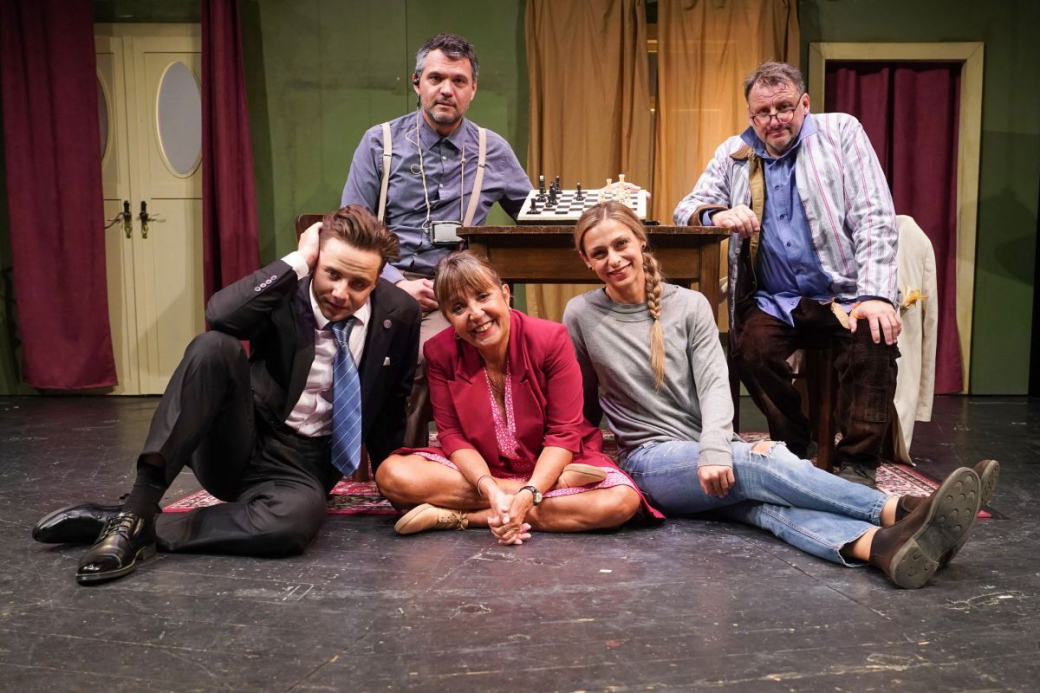 V Janíkově stodole proběhne Dobře rozehraná partie Divadla Kalich