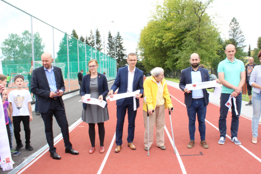 Atletické hřiště Dany Zátopkové bude při rezervaci částečně zpoplatněno