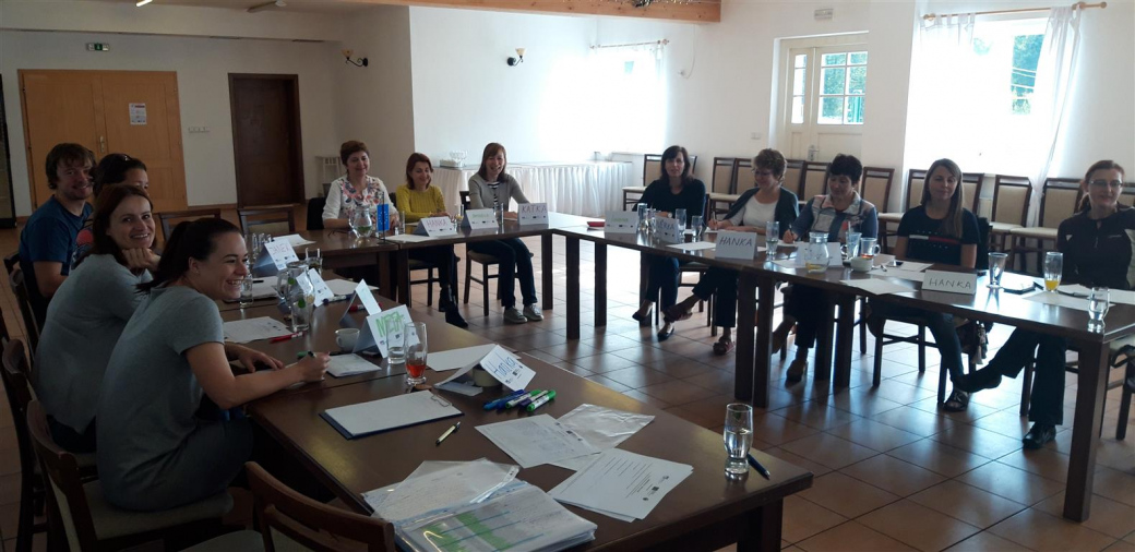 V rámci přeshraniční spolupráce bylo proškoleno 180 českých i slovenských úředníků