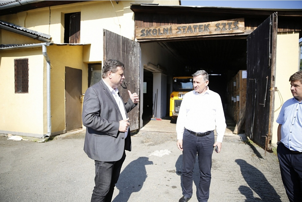 Kraj chce v příštích 10 letech do školního statku v Rožnově investovat 300 milionů korun