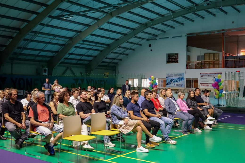 Rožnov připomíná své sportovní osobnosti. V městské sportovní hale otevřel galerii Sportovců roku