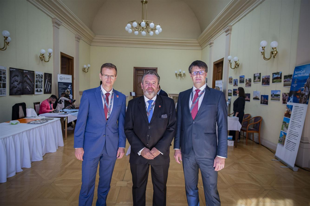 Valaši se prezentovali na české ambasádě v Budapešti