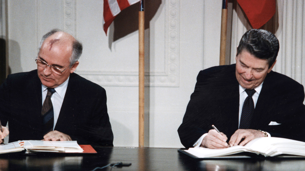 Rusko je stejná říše zla jako ta, o níž mluvil Ronald Reagan v 80. letech