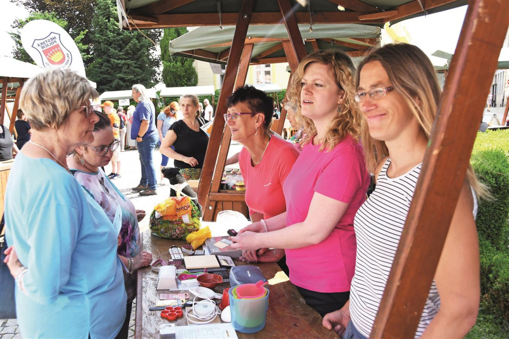 Veletrh sociálních služeb poradil a pomohl