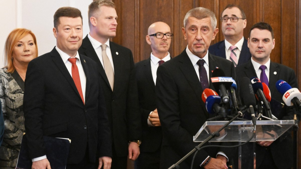 Babiš a Macinka se chovají jako burani a udělali fatální chybu, když ignorovali bavorského premiéra