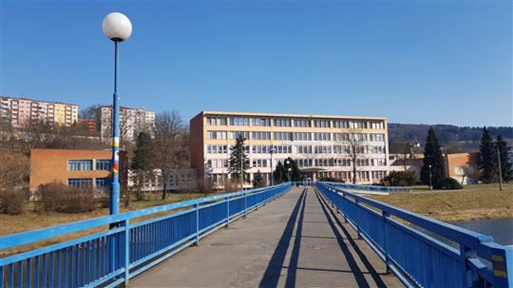 Vsetínská průmyslovka otevře Univerzitu třetího věku