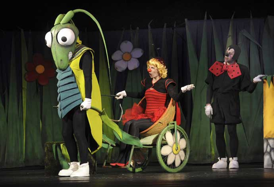 Divadlo dětem zve na pohádku: Ferda mravenec se vydává do cizích služeb