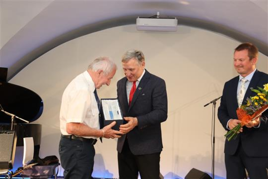 Vítěslav Klímek převzal Cenu města Vsetína