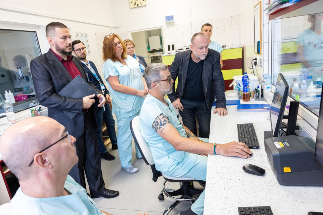 Vsetínská nemocnice obhájila Certifikát kvality a bezpečí