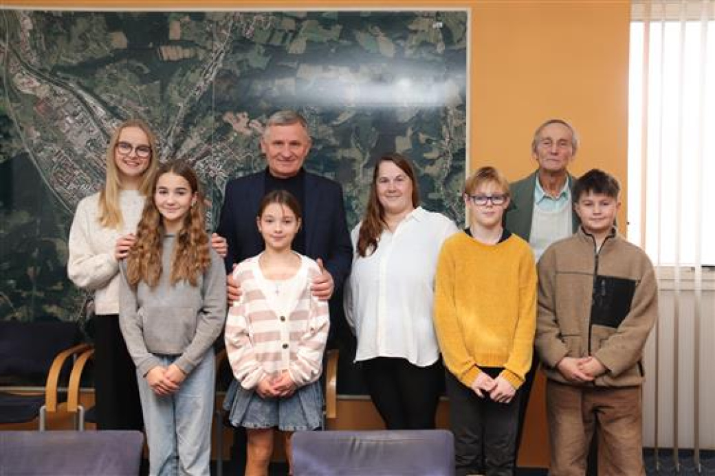Úspěšní vsetínští gymnasté navštívili radnici