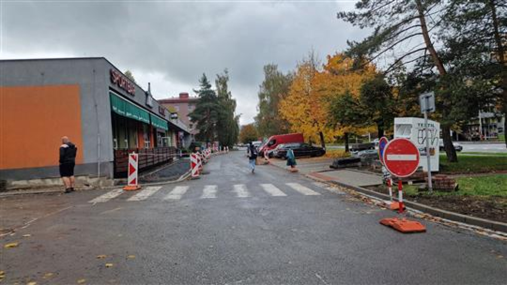 Oprava ulice Ohrada jde do finále, vynutí si dopravní omezení