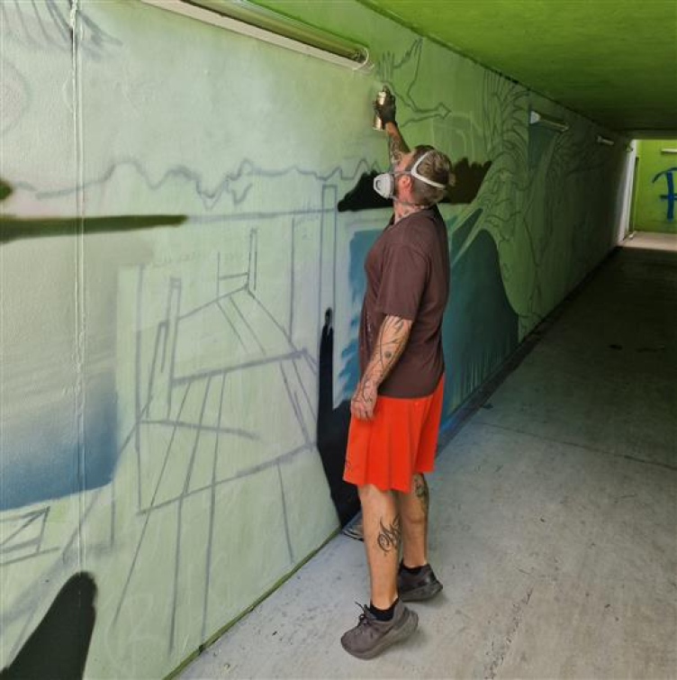 Podchod Trávníky-Rybníky oživí sprayartové malby Proroka