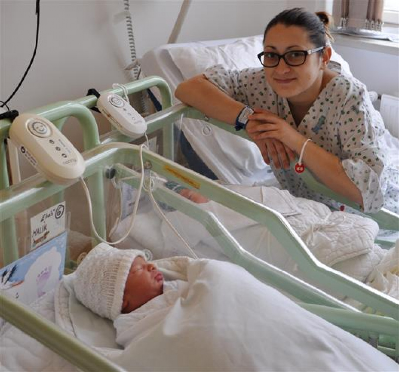 Vsetínská porodnice ohlásila rekordních osm set novorozenců