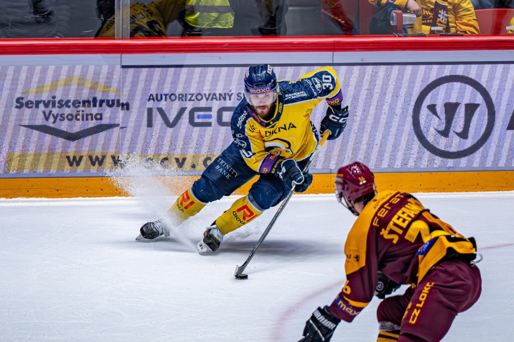 Berani oplatili Jihlavě porážku ze čtvrtka a srovnali finále na 1:1. Zářil Čiliak