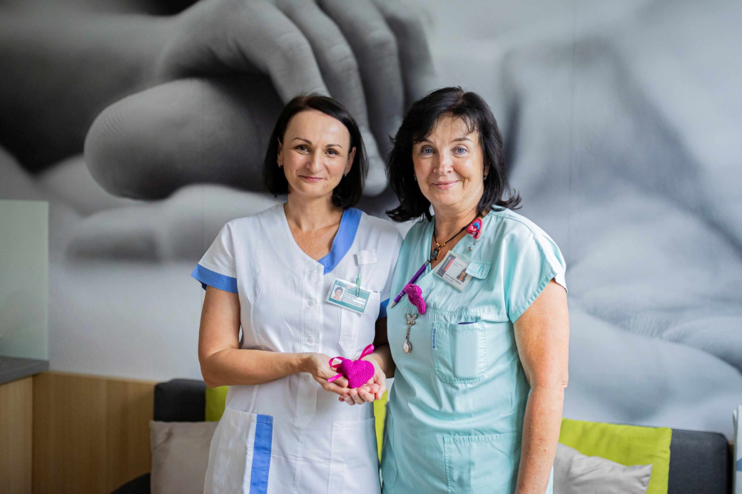 Na cenu Purpurové srdce rodičů jsou opět nominováni zdravotníci z Baťovky