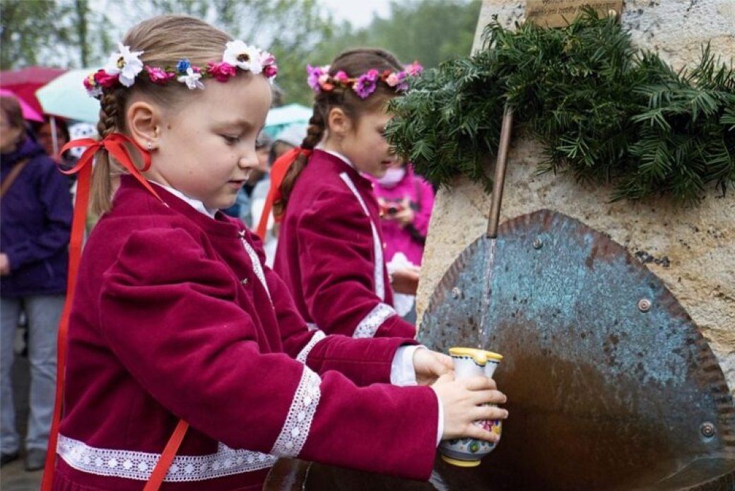 Luhačovické Otevírání pramenů zahájí koncert Anety Langerové