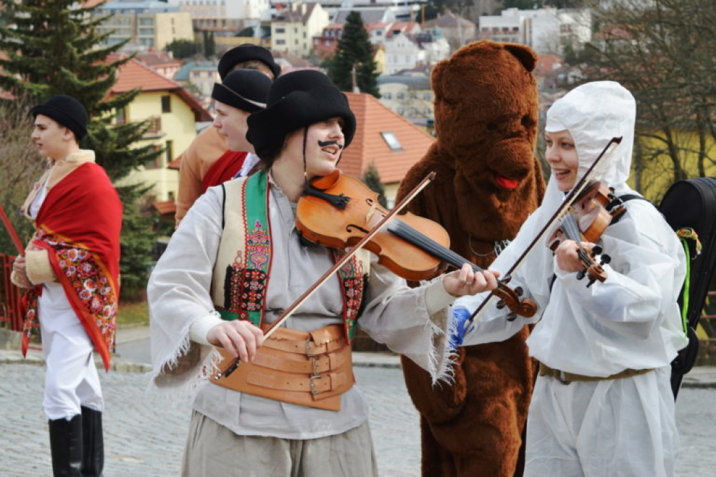 Masopustním veselím ožijí v sobotu také Luhačovice