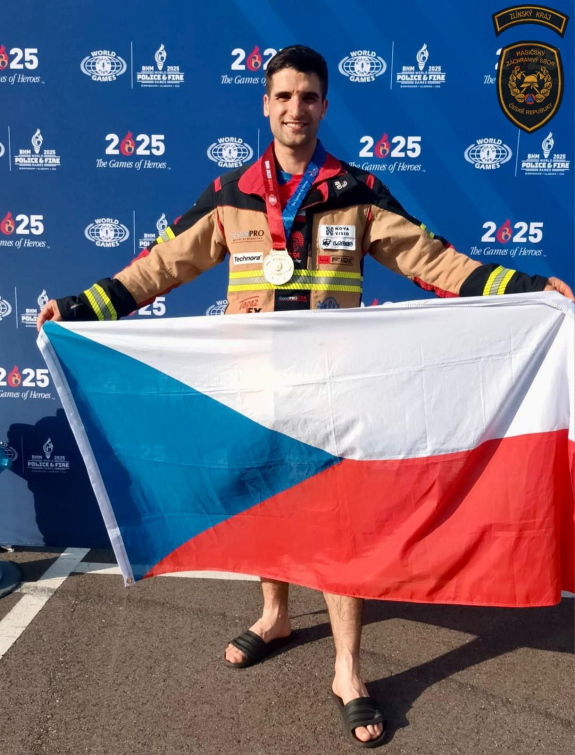 Světové policejní a hasičské hry v USA. Zlínský hasič Ondřej Rybnikář mistrem světa!