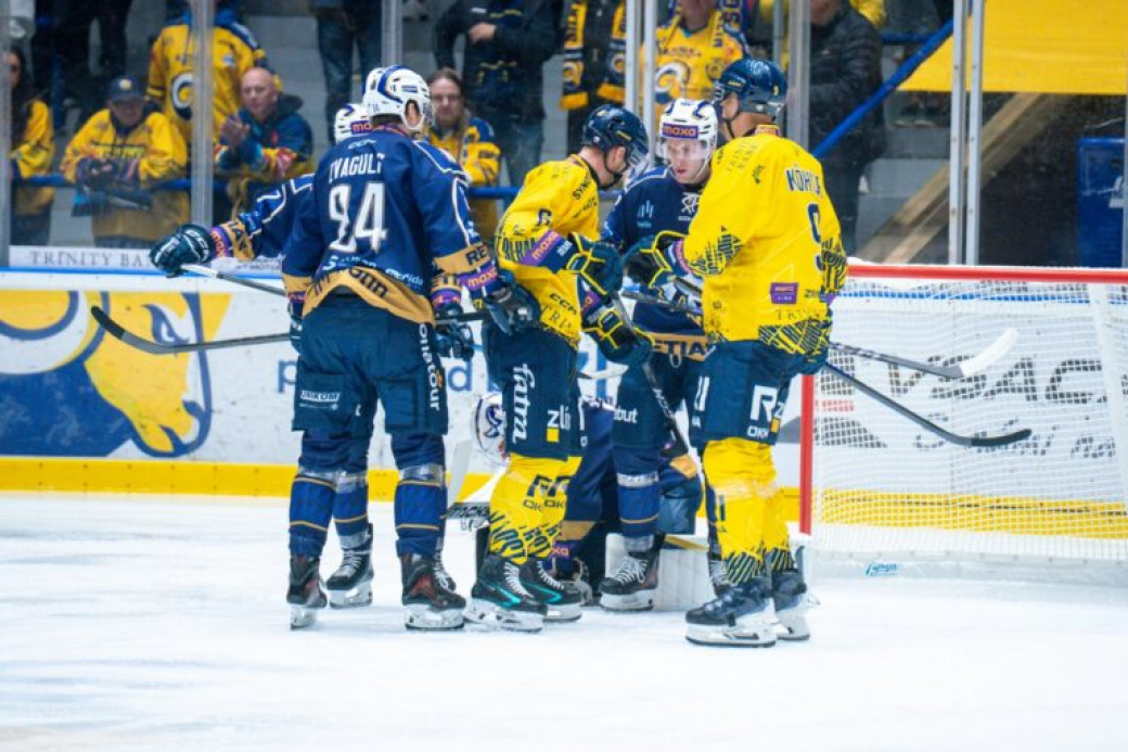 Válek zachránil hokejistům Zlína bod 22 sekund před koncem