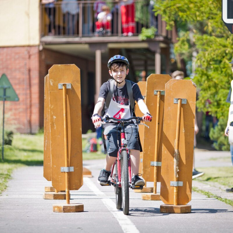 Dotace ze Zlínského kraje pomohou soutěži mladých cyklistů i dopravním hřištím