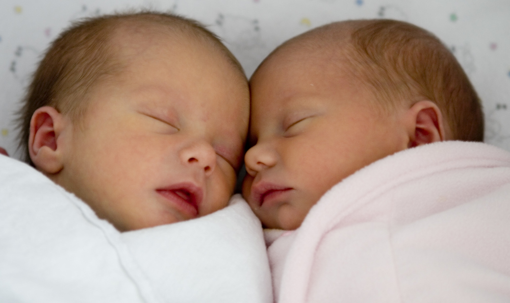 Zlínská porodnice zažila výjimečný týden, během tří dnů tam na svět přišlo hned šest dvojčat 