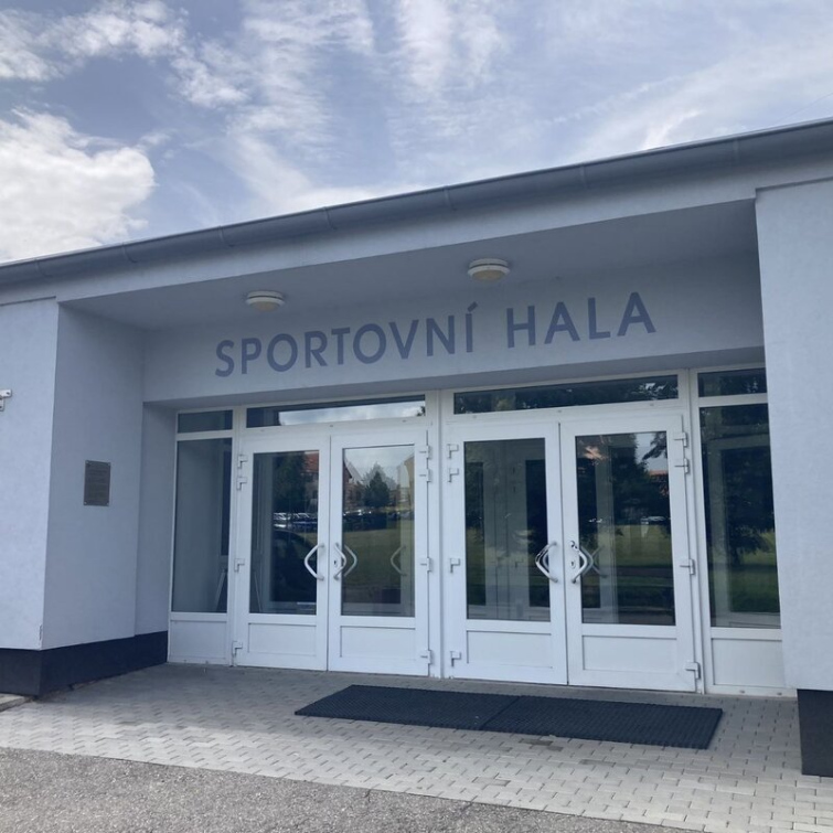 Zlínský kraj více než 5 miliony podpoří modernizaci sportovní haly v Kunovicích