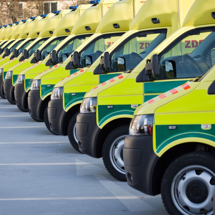 Zlínský kraj nakoupí chytré technologie do sanitek, získají tím přednost na křižovatkách