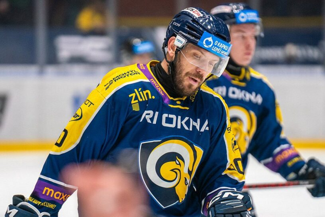 Zlín neuspěl v Kolíně a je mimo pozice pro play-off, Vsetín padl s Táborem