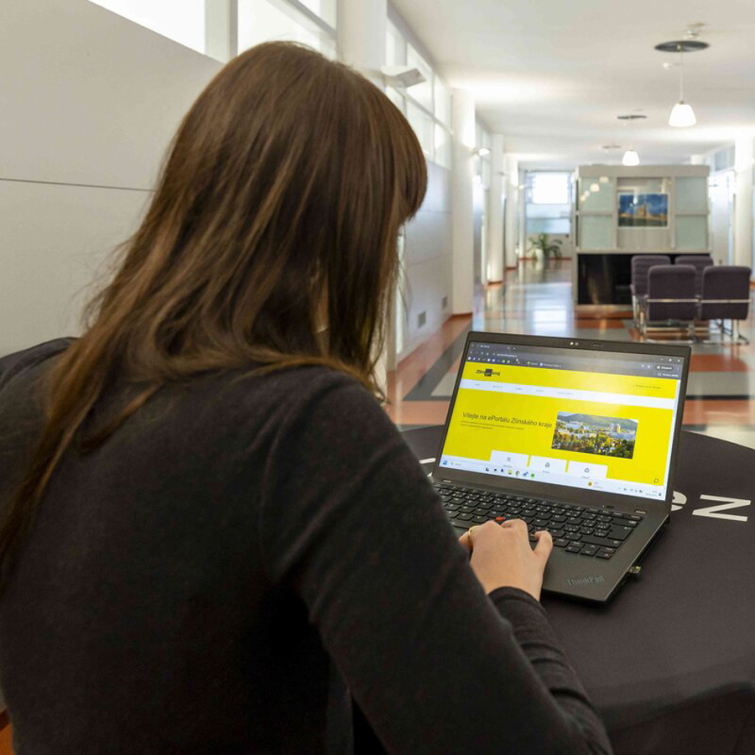 Zlínský kraj připravuje nové online služby pro občany i organizace. Vyřizování žádostí bude jednodušší