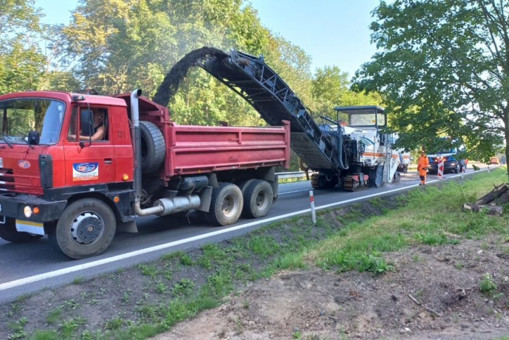 Opravy komunikací ve Zlínském kraji – kde si dát pozor, kudy projedete a kudy to už nepůjde