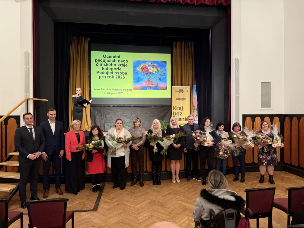 Zlínský kraj ocenil pečující, kteří se doma starají o své blízké