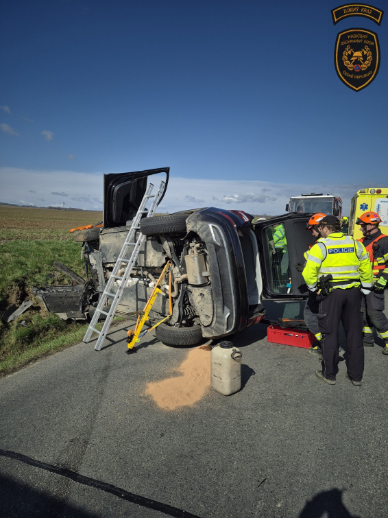 Po srážce skončili oba řidiči v nemocnici